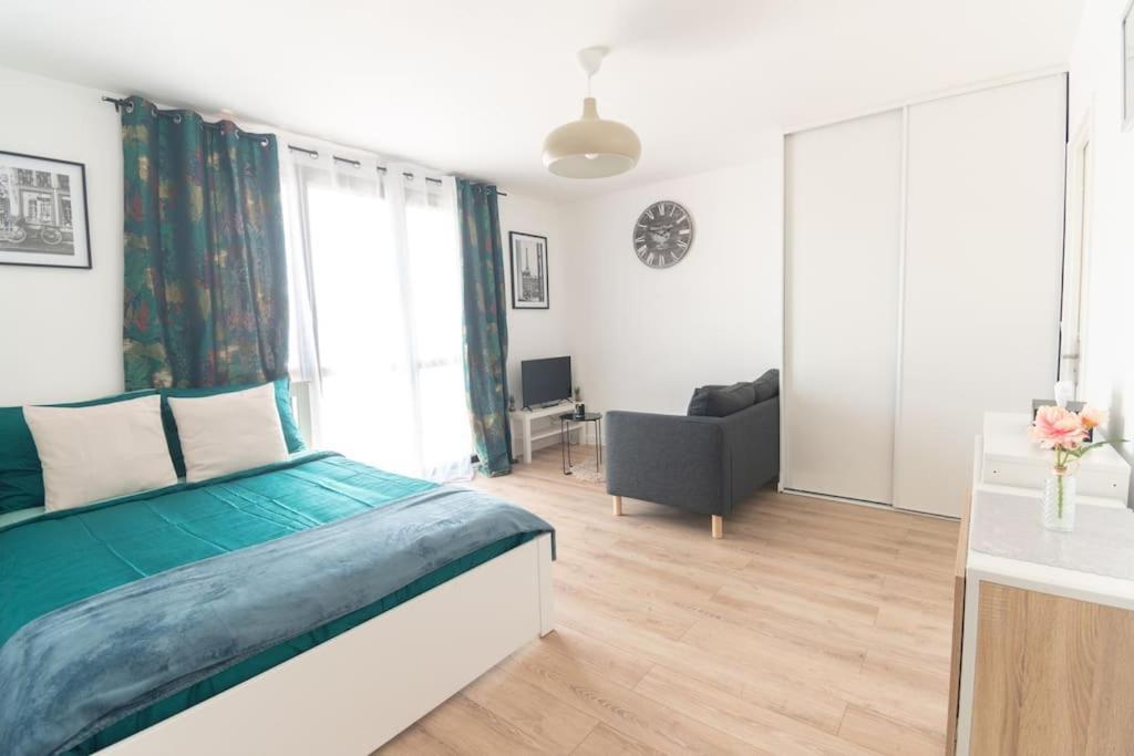 Apartamento Le Citadin-T1-28M2-Pte Paris M7 Le Kremlin-Bicêtre Exterior foto