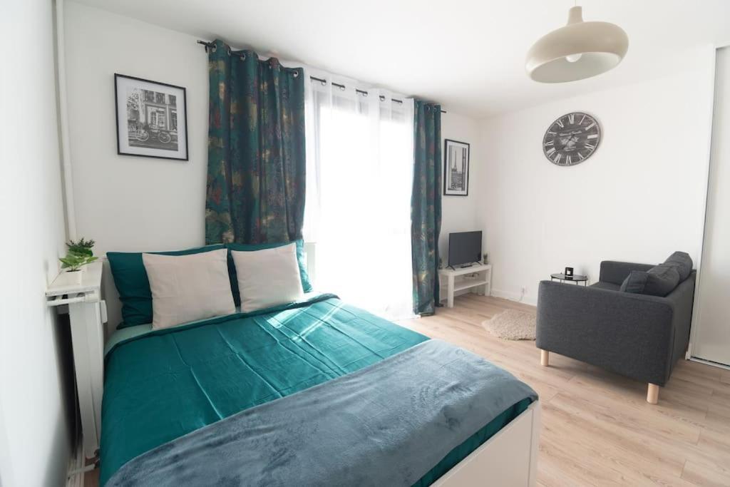 Apartamento Le Citadin-T1-28M2-Pte Paris M7 Le Kremlin-Bicêtre Exterior foto